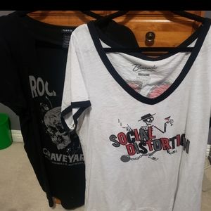 2 Torrid T's size 2
